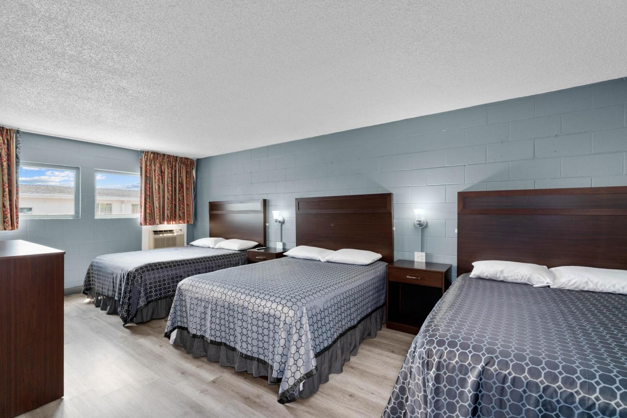 Holiday Lodge Wenatchee Buitenkant foto