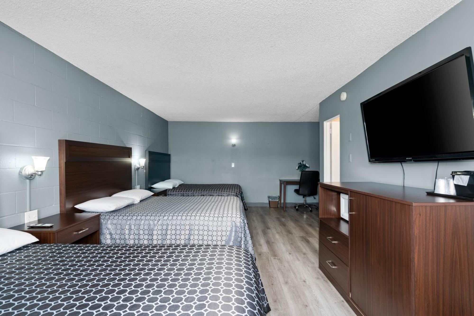 Holiday Lodge Wenatchee Buitenkant foto