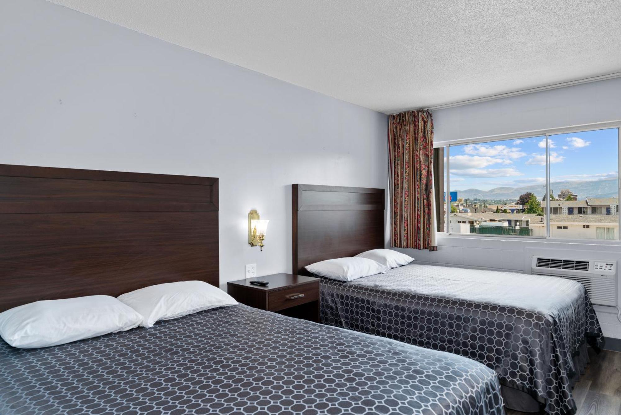 Holiday Lodge Wenatchee Buitenkant foto