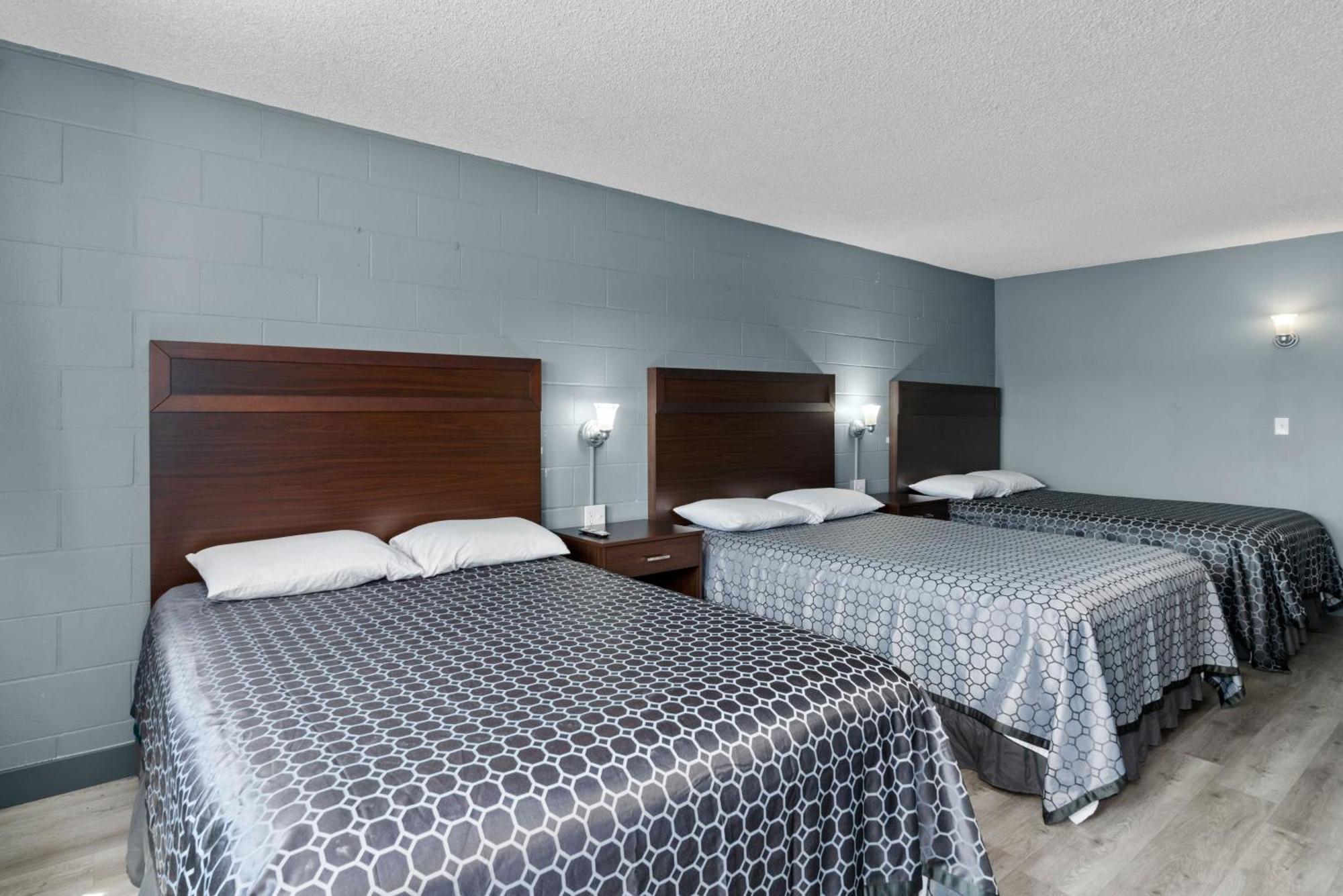 Holiday Lodge Wenatchee Buitenkant foto